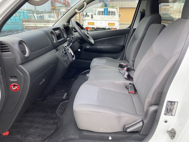 NISSAN CARAVANvan 1.25t 2WD 2022