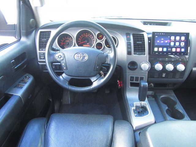TOYOTA TANDORA 2WD 2013