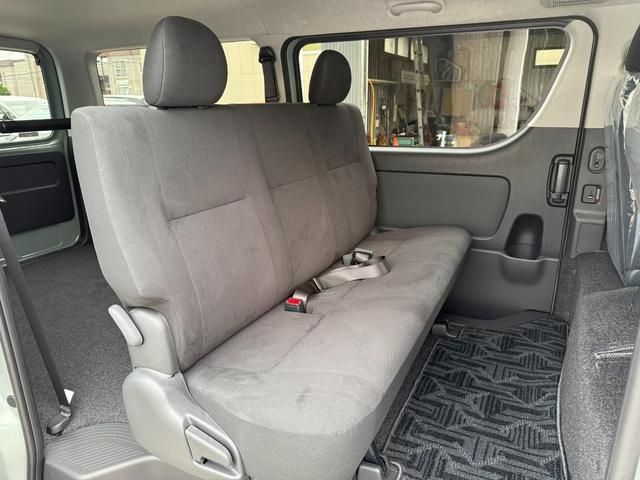 TOYOTA HIACE van 2WD 2025