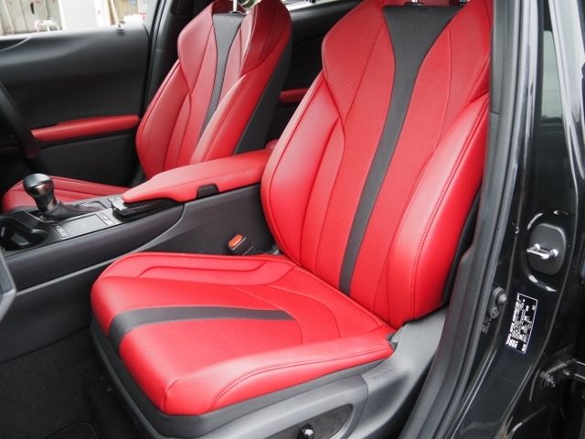 TOYOTA LEXUS UX250h 2021