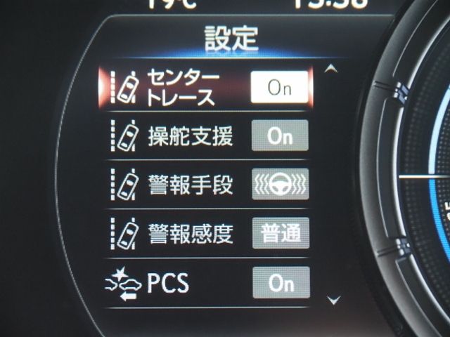 TOYOTA LEXUS UX250h 2021