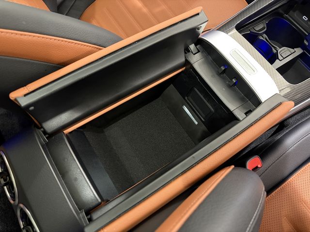 MERCEDES BENZ MERCEDES AMG C class sedan 2022