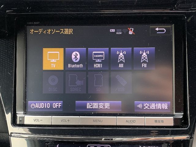 TOYOTA PRIUS Alpha 2014