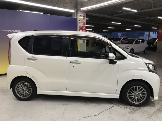 DAIHATSU MOVE CUSTOM 2017