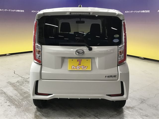 DAIHATSU MOVE CUSTOM 2017
