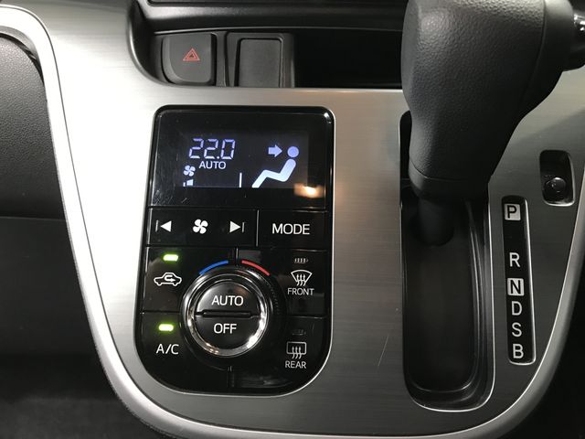 DAIHATSU MOVE CUSTOM 2017