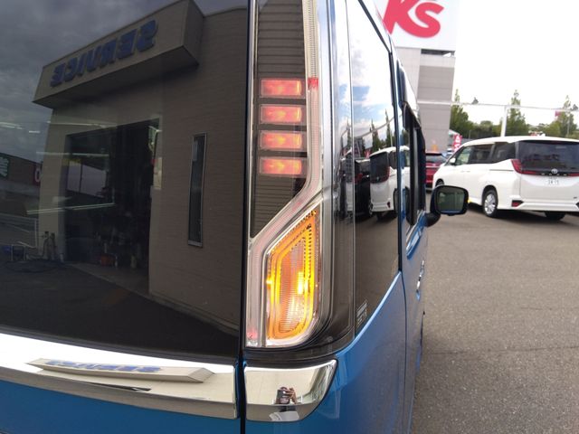 SUZUKI Spacia custom 4WD 2021