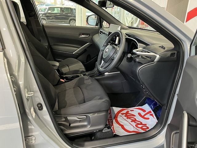 TOYOTA COROLLA CROSS HYBRID 2024