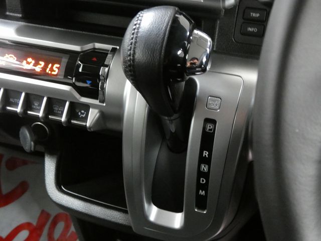 SUZUKI XBEE 4WD 2018