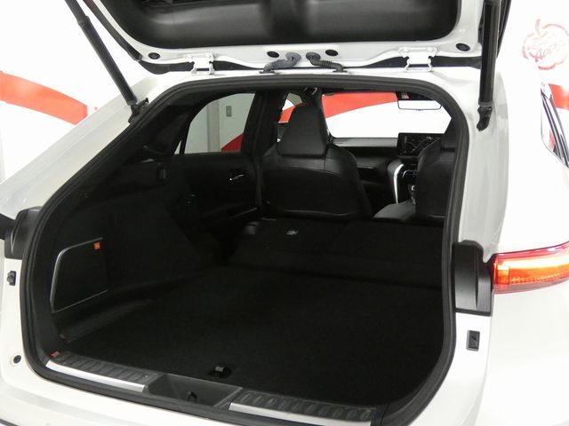 TOYOTA HARRIER 4WD 2020