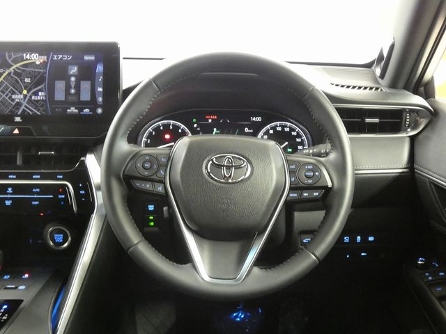 TOYOTA HARRIER 4WD 2020