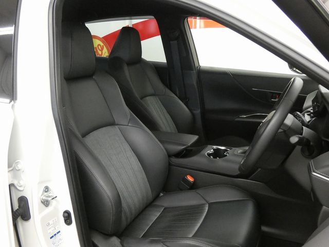 TOYOTA HARRIER 4WD 2020