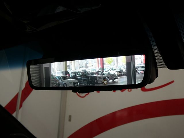 TOYOTA HARRIER 4WD 2020