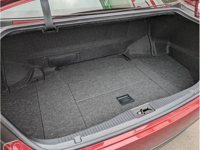 TOYOTA CROWN sedan hybrid 4WD 2015