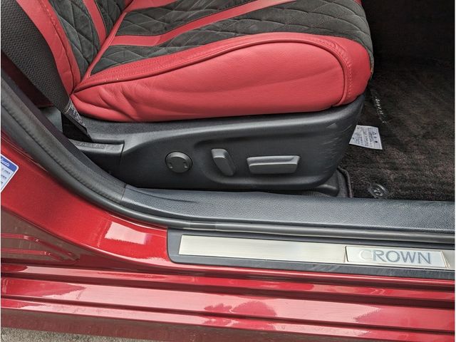 TOYOTA CROWN sedan hybrid 4WD 2015