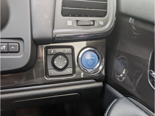 TOYOTA CROWN sedan hybrid 4WD 2015