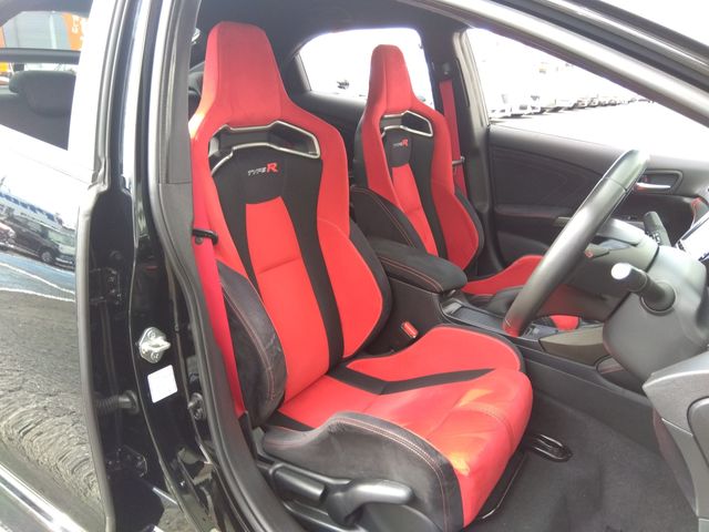 HONDA CIVIC hatchback 2016