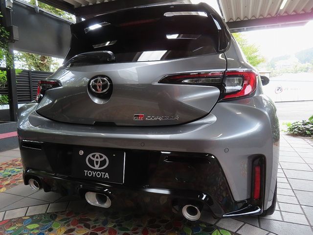 TOYOTA GR COROLLA 2025