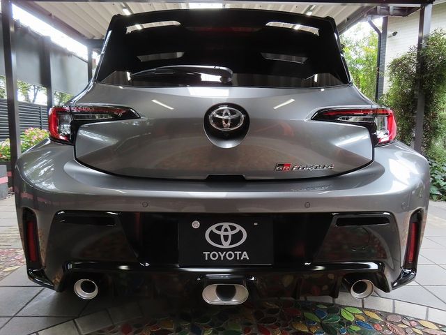 TOYOTA GR COROLLA 2025