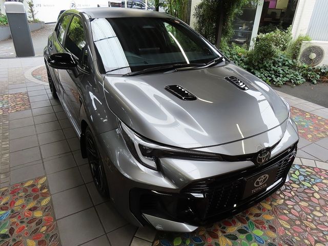 TOYOTA GR COROLLA 2025