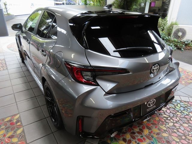 TOYOTA GR COROLLA 2025