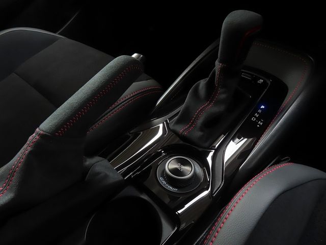 TOYOTA GR COROLLA 2025