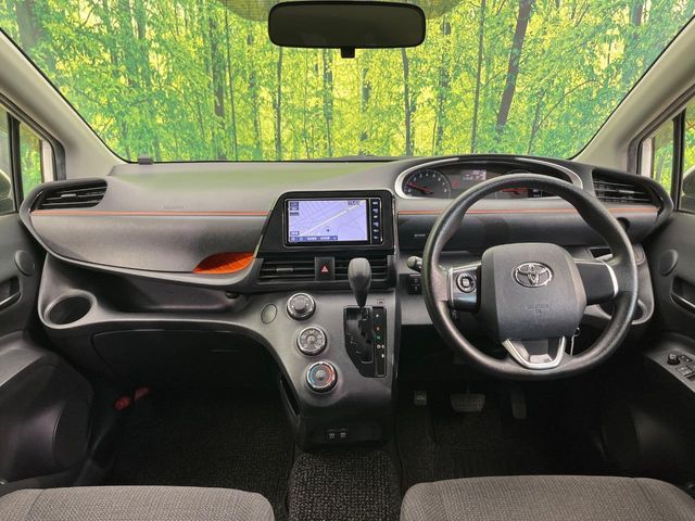 TOYOTA SIENTA 2020