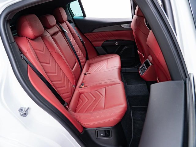 MASERATI MASERATI Grecale 2024