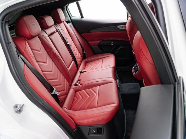 MASERATI MASERATI Grecale 2024