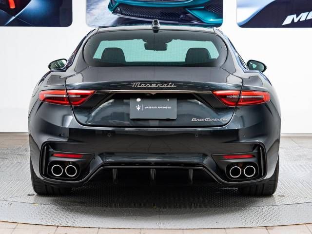 MASERATI MASERATI GRANTURISMO 2023