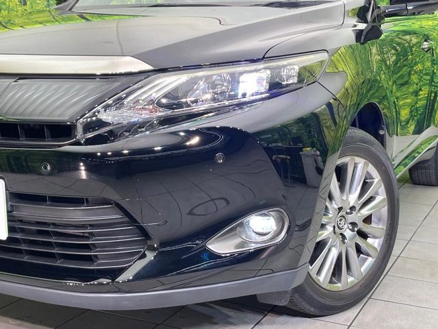 TOYOTA HARRIER 2WD 2016