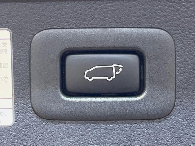 TOYOTA ALPHARD 4WD 2022