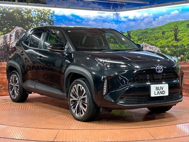 TOYOTA YARIS CROSS HYBRID 2023