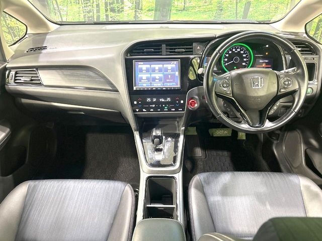 HONDA SHUTTLE HYBRID 2019