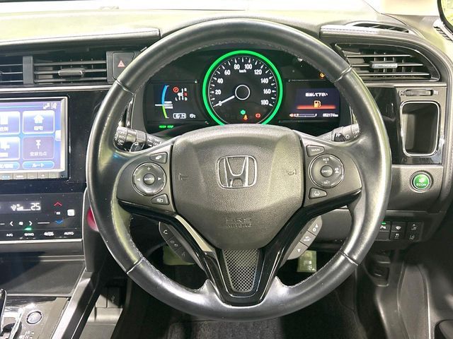 HONDA SHUTTLE HYBRID 2019