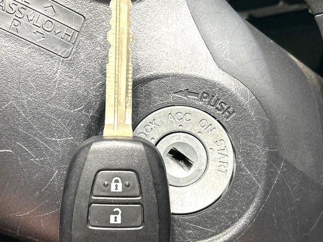 TOYOTA PROBOX van 2WD 2018