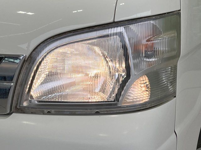 DAIHATSU HIJET truck 4WD 2014