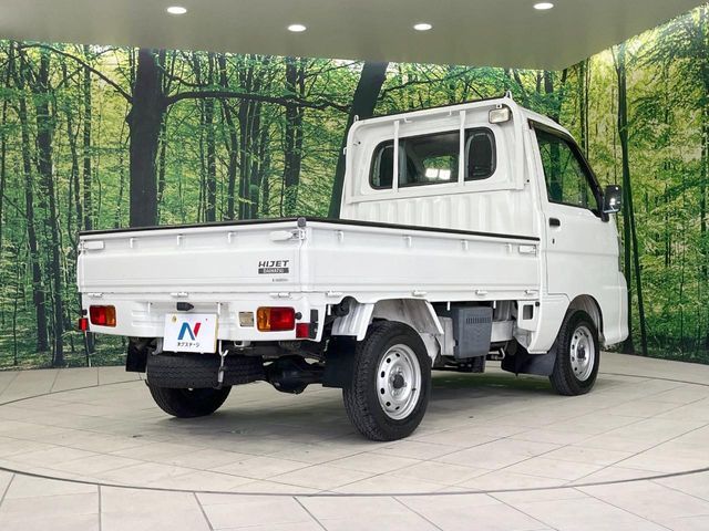 DAIHATSU HIJET truck 4WD 2014