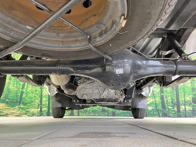 DAIHATSU HIJET truck 4WD 2014