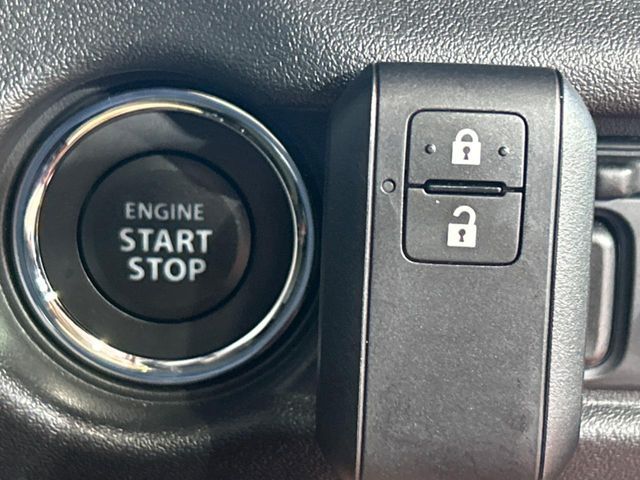 SUZUKI JIMNY NOMADE 2025