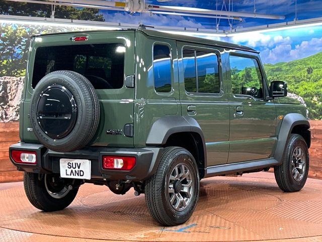 SUZUKI JIMNY NOMADE 2025