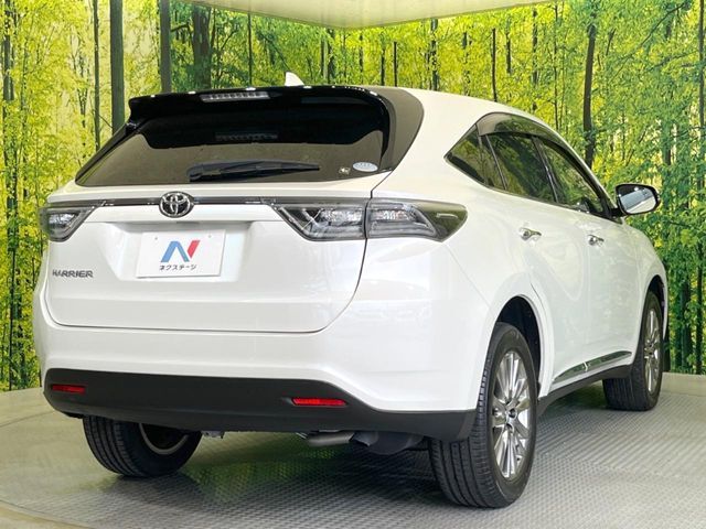 TOYOTA HARRIER 2WD 2014