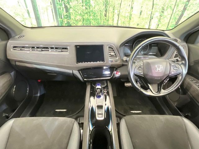 HONDA VEZEL HYBRID 2017