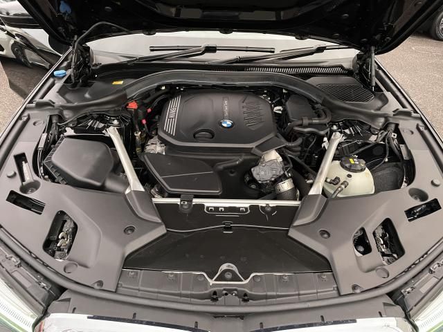 BMW BMW 5series TOURING 2021