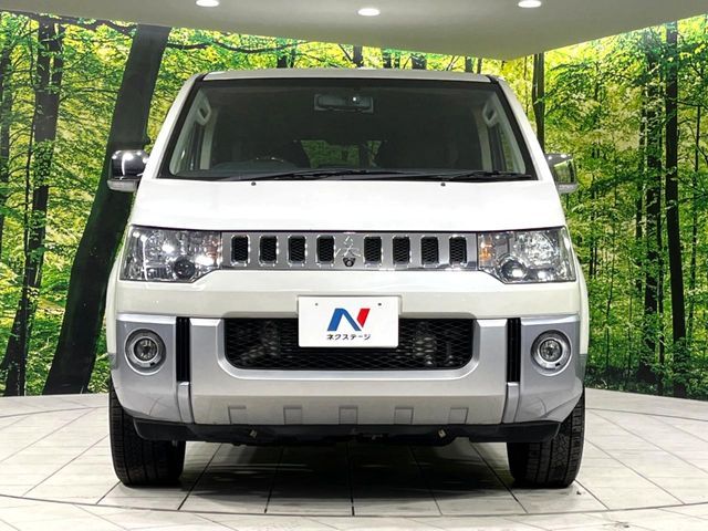 MITSUBISHI DELICA D:5 4WD 2016