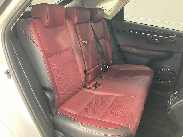 TOYOTA LEXUS NX300h 2018