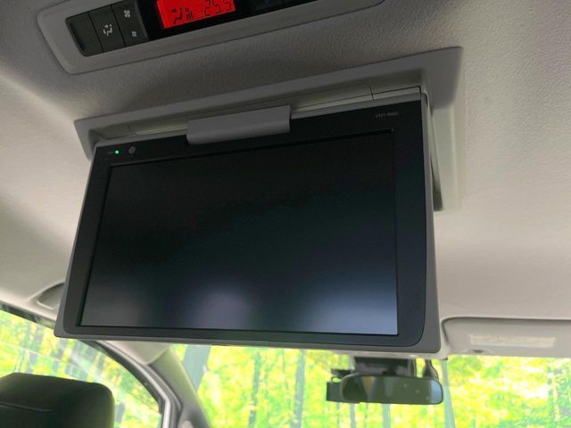 TOYOTA ESQUIRE HYBRID 2016