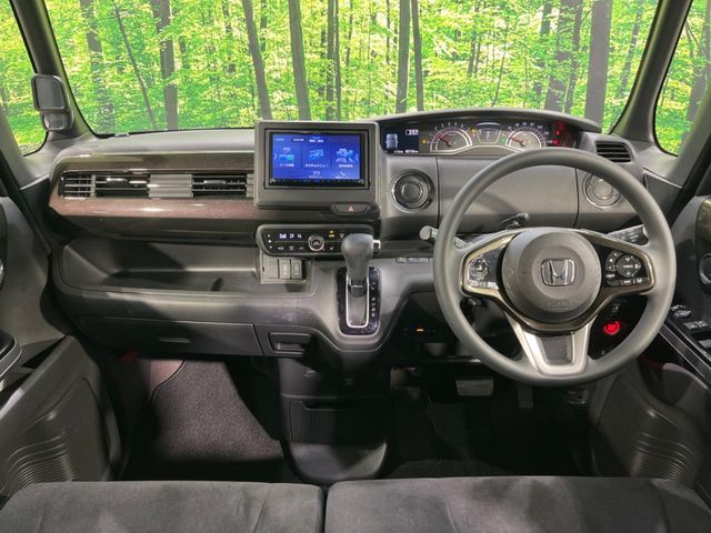 HONDA N BOX CUSTOM 2020