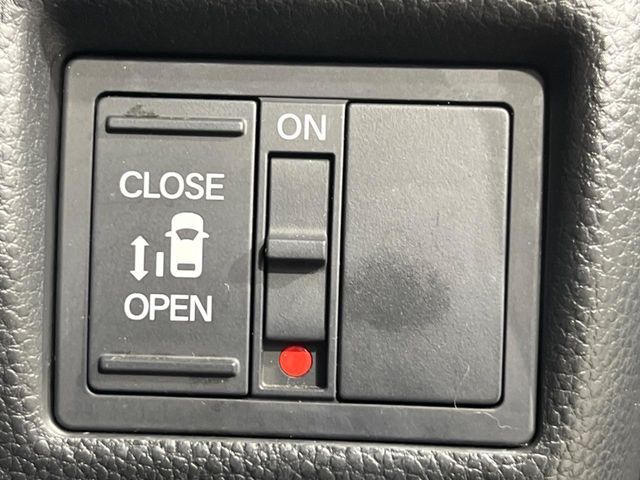 HONDA N BOX CUSTOM 2020