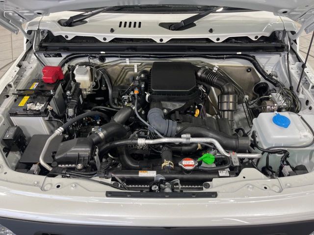 SUZUKI JIMNY 4WD 2025